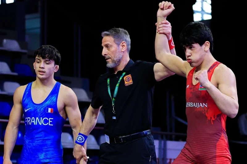 Азербайджанские борцы заняли второе место на чемпионате Европы U-17