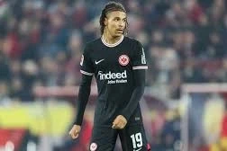 Ayntraxt 20 yaşlı oyun&ccedil;usu &uuml;&ccedil;&uuml;n Arsenalın marağına 70 milyon avro qiymət qoydu