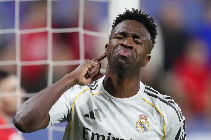 Manchester City Vinicius Junior'ı transfer etmeye çalışıyor