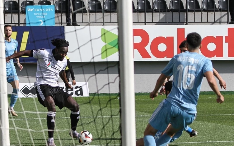 "Neftçi" Azərbaycan çempionatında rekord qırıb