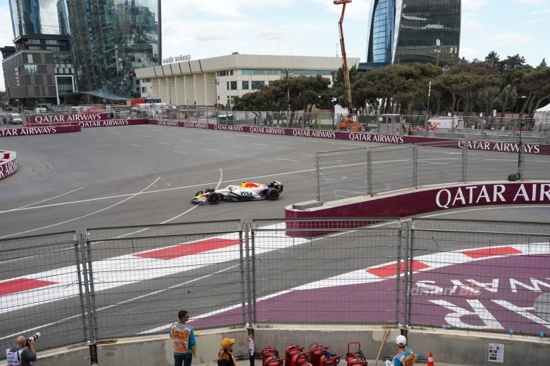 Formula-1: Oskar Piastrinin Azərbaycan Qran-prisində uğursuz startı və yarışı tərk etməsi