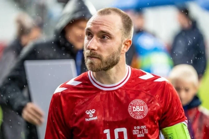 Christian Eriksen moves to Wolfsburg