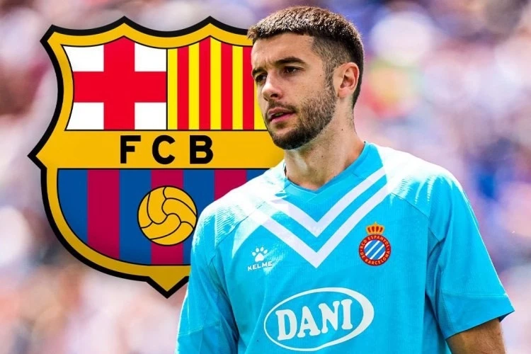 Barcelona transfers Joan Garcia