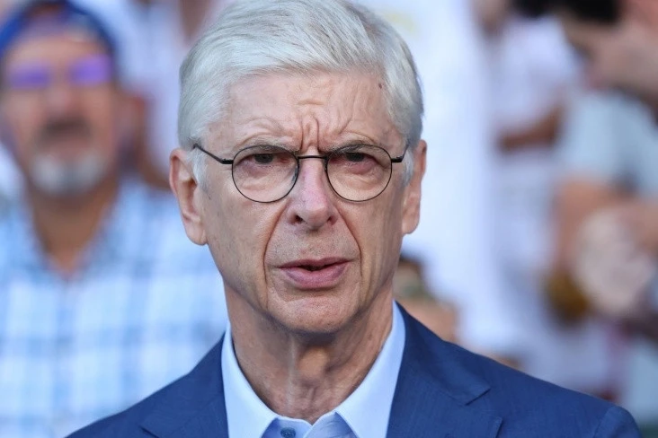Arsene Wenger names France as favorite in World Cup