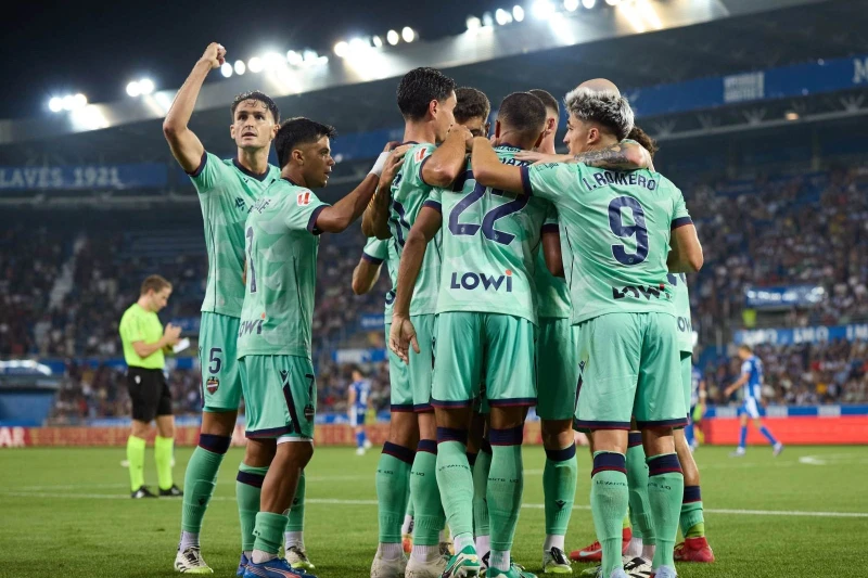 Levante Alaves-i məğlub edərək qələbə qazanıb