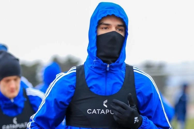 Zirə Sabahla mat&ccedil;ına hazırlaşır