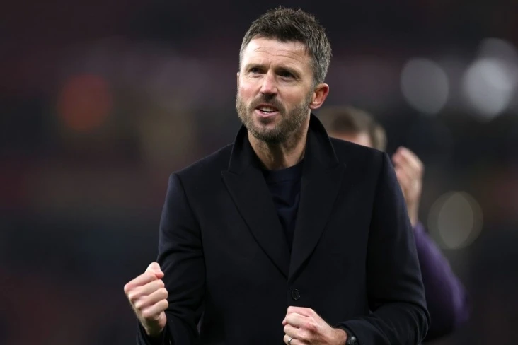 Fabrizio Romano talks about Michael Carrick's future at Manchester United