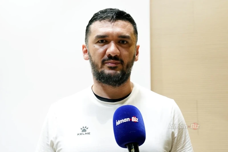 Azərbaycan millisinin kapitanı Federasiyaya etiraz edir