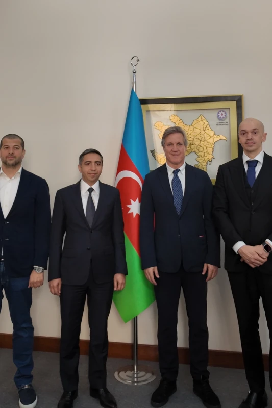Zaur Əliyev Avropa Su İdmanı Federasiyasının rəhbərliyi ilə görüşüb