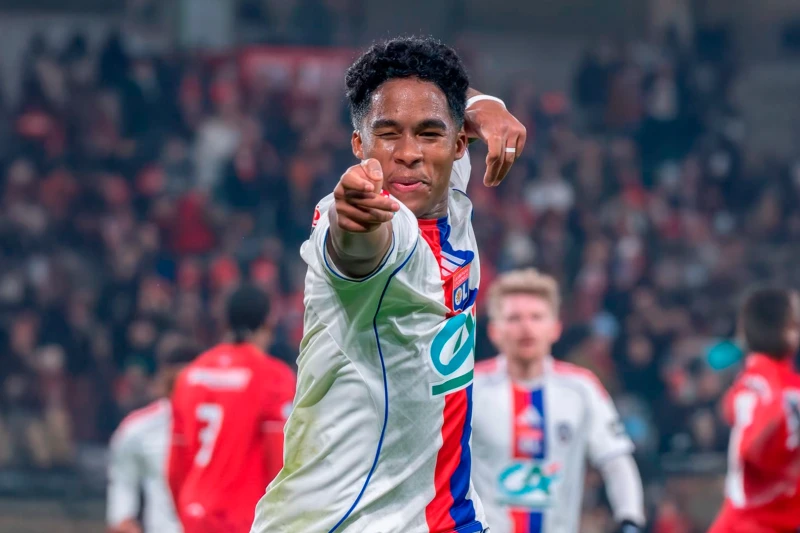 Endrick Lyon'da Kendini Buldu: Üçüncü Maçında Hat-trick Yaptı