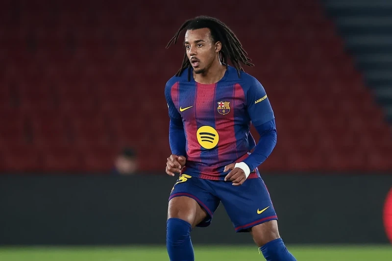 Hansi Flik Jul Kundenin zədəsi barədə danışıb: Durumu ciddi görünmür