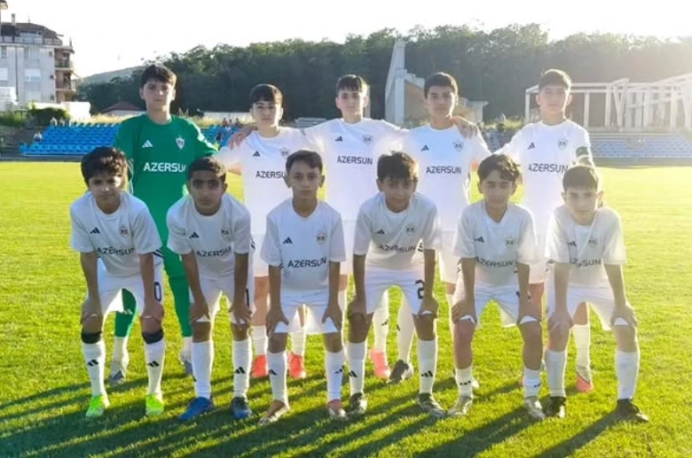 Qarabağ U-13 Sozopol Cupda məğlubiyyətlə başladı