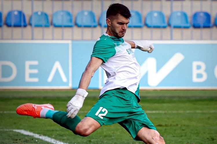 Araz-Naxçıvanın qolkiperi Kristian Avram Moldova millisinə çağırıldı