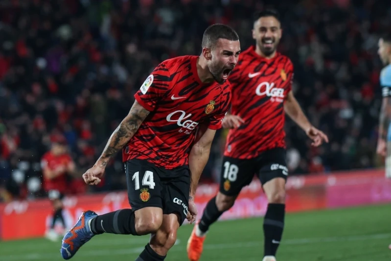 Mallorca futbolcusu Daniel Rodriguez sosyal medya paylaşımı nedeniyle cezalandırıldı