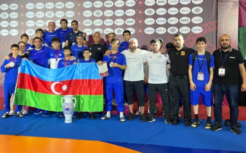 Azərbaycan U-15 Sərbəst Güləş Millisi Avropa Çempionatında Rekord Xalla Çempion Oldu