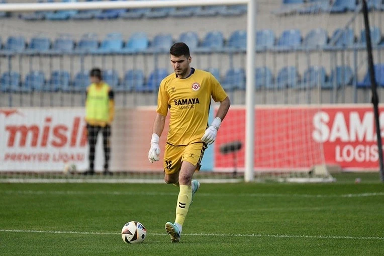 Araz-Nakhchivan goalkeeper called up to Moldova national team