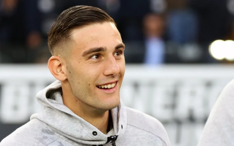 Lorenzo Lukka Napoliyə keçməyə yaxındır