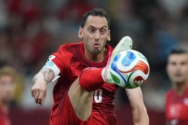 Hakan Çalhanoğlu Türkiyənin Avstraliyaya uduzmasına şərh edib: “Bəzən şillə yemək yaxşıdır”