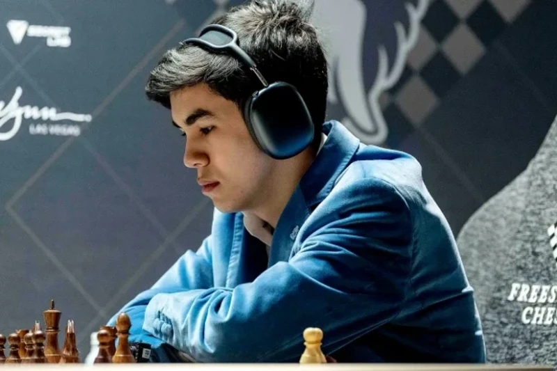 Javohir Sindarov Şahmat üzrə Dünya Kubokunun qalibi olub