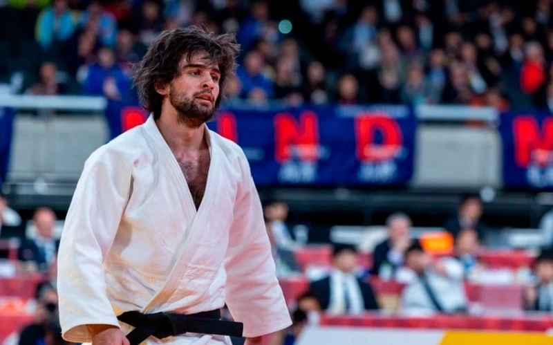 Dünya Şampiyonası: Zelim Tçkayev'in Yarı Finale Yükselişi
