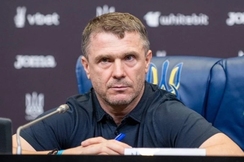 Rebrov: Ukrayna klublarının avrokuboklardakı zəif çıxışının səbəbi müharibədir