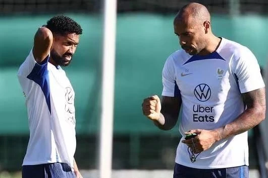 Qael Klişi Kanın baş məşqçisi təyin edilib