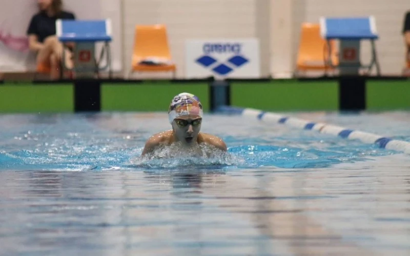Azərbaycan üzgüçüləri Estoniyada 22 medal qazanıb
