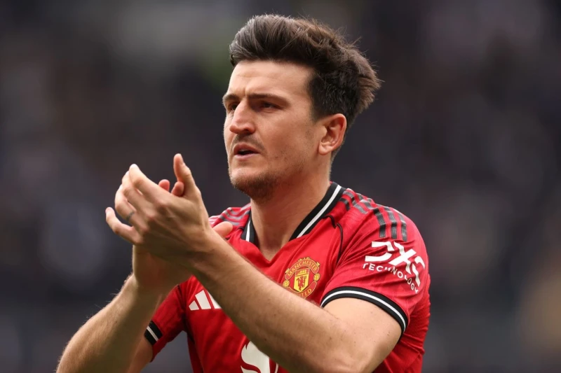 Maquayr Yunanıstandakı dava işini bağlamaq üçün rüşvət verməkdən imtina edib