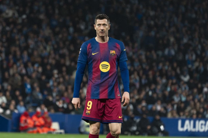 Mundo Deportivo: Стали известны клубы, сделавшие предложение Левандовскому - Милан, Атлетико, Фенербахче и др.