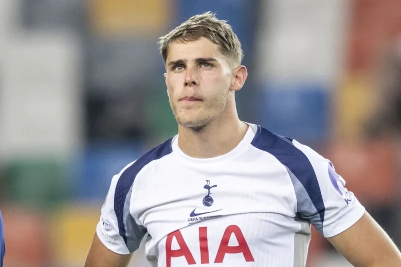 Van de Ven İsakdan Xəsarətə Görə Üzr İstəyib