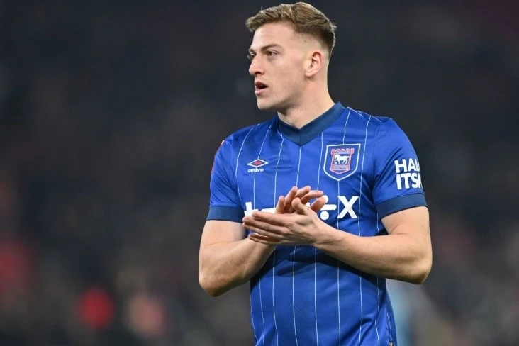 "Mançester Yunayted"in maraq göstərdiyi futbolçu, London klubuna transfer olmaq üzrədir