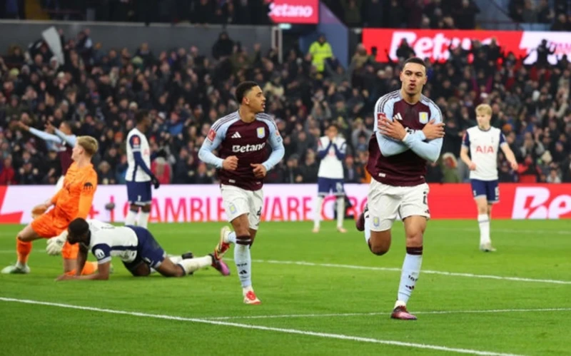 İngiltərə Kuboku: “Tottenhem” turnirlə vidalaşıb