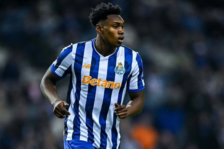 Porto striker Samu Agehova could transfer to Tottenham