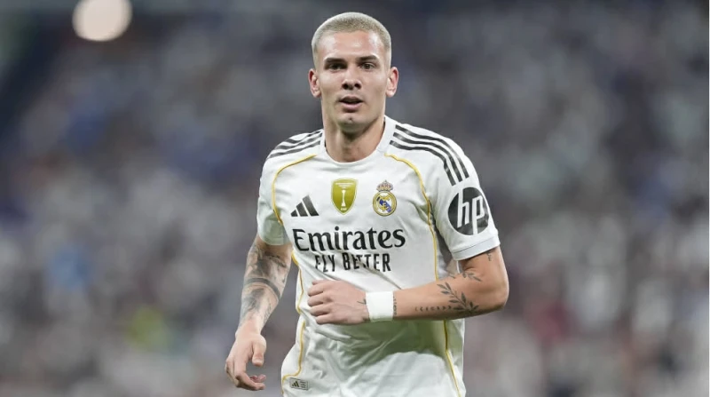 Tottenhem və Brayton Franko Mastantuono &uuml;&ccedil;&uuml;n m&uuml;barizə aparır