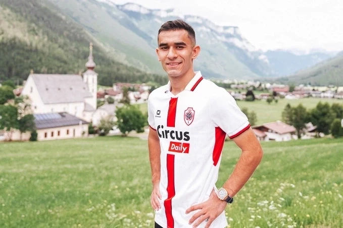 Məhəmmədəli Orinboyev Antverpenə transfer olundu