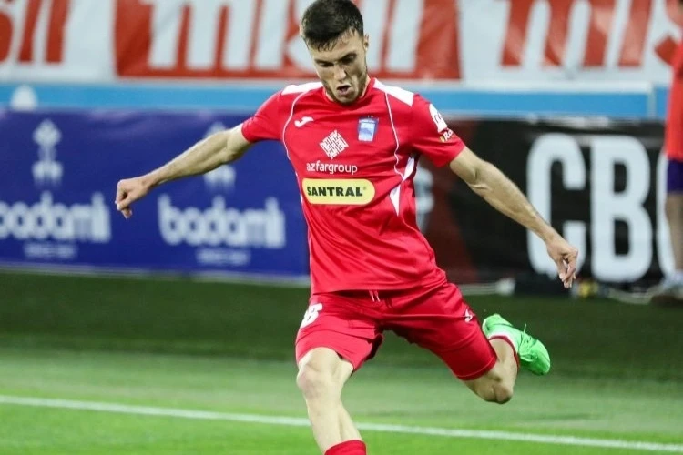 Qəbələ Fuad Bayramovun transferi üçün Zirə ilə danışıqlara başlayıb