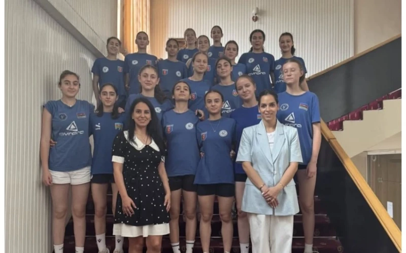 AMADA gənc voleybolçulara antidopinq mövzusunda seminar keçirib
