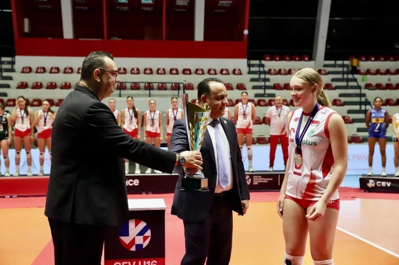 Cəlil Cəfərov U-16 Qızların Avropa Çempionatının Final Mərhələsində - FOTO