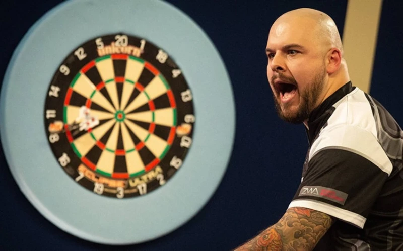 Darts üzrə 18 qat Rusiya çempionu Boris Koltsov icazəsiz turnirə görə 6 ay müddətinə diskvalifikasiya edilib
