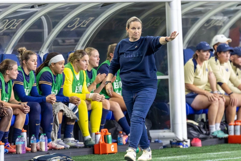 Siyetl Reycn Baş Məşqçisi Taktiki Məsləhətlər Üçün ChatGPT-dən İstifadə Edib