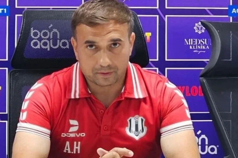 Azər Həşimov: Məşqçi futbolçunun yerinə müdafiə olunmamalıdır