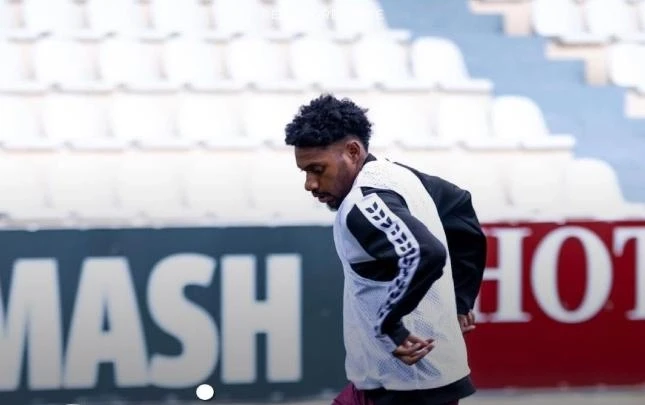 „Karvan-Yevlax“dan daha bir futbolçu ayrıldı
