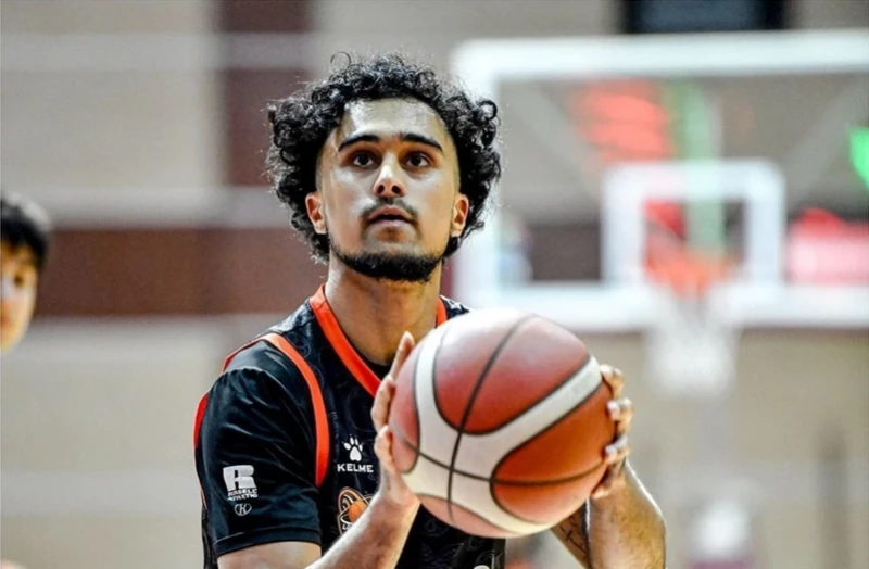 Lankaran parts ways with Canadian Ankit Choudhari and Gabonese Anthony Tsegakele