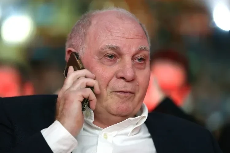 Uli Höness Bayerlə oyundakı hakimliyi Bundesliqada gördüyü ən pis hakimlik adlandırıb