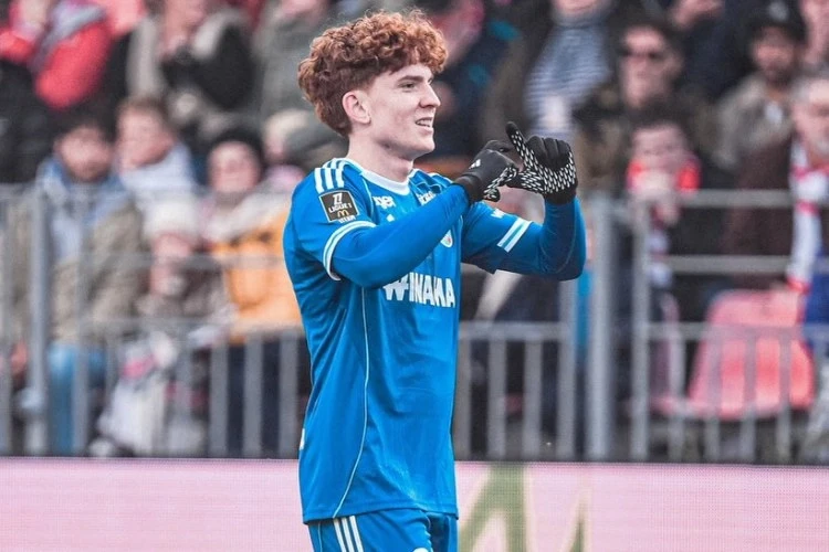 Valentin Barko Çelsiyə keçir