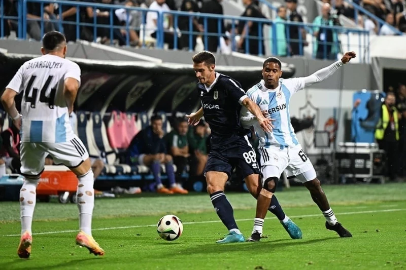 Qarabağ reytinqdə mövqeyini qoruyub