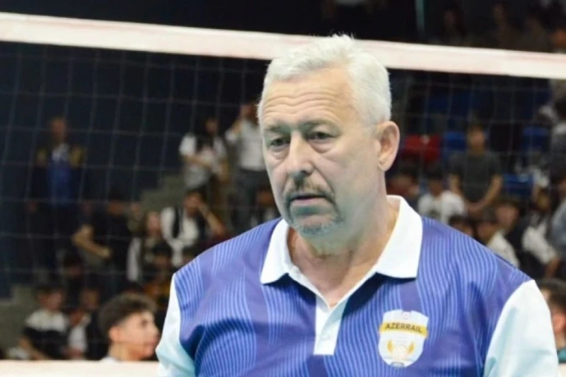 "Azərreyl" baş məşqçisi ilə müqavilə müddətini uzadıb