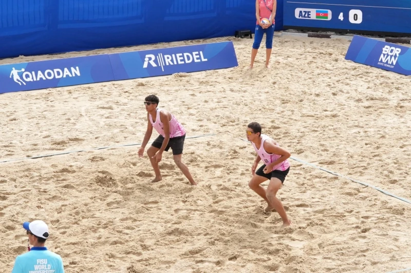 Üniversite Oyunları: Azerbaycanlı plaj voleybolcuları üçüncü maçlarını da kaybetti
