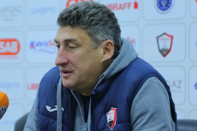 Кахабер Цхададзе ответил на требования об отставке: Те, кто хочет отставки, - дети