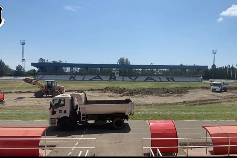 Yevlax stadionunda təmir işləri davam edir, bitmə tarixi hələ dəqiq deyil